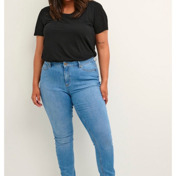 Kaffe Curve KCena Flora Long Jeans - Light Wash Denim women size 44 Eu XL US - Picture 2 of 16